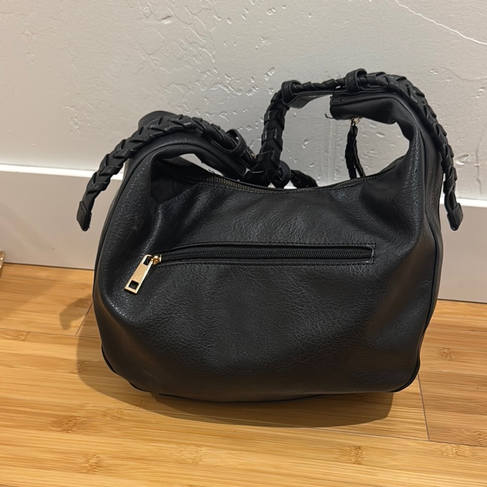 Elegant Black Handbag